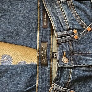 JUDY BLUE, 9/29, straight leg jeans